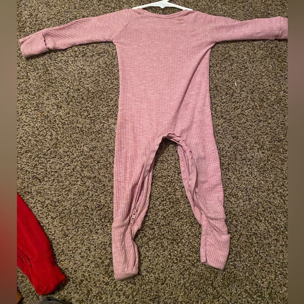 mauve little sleepie